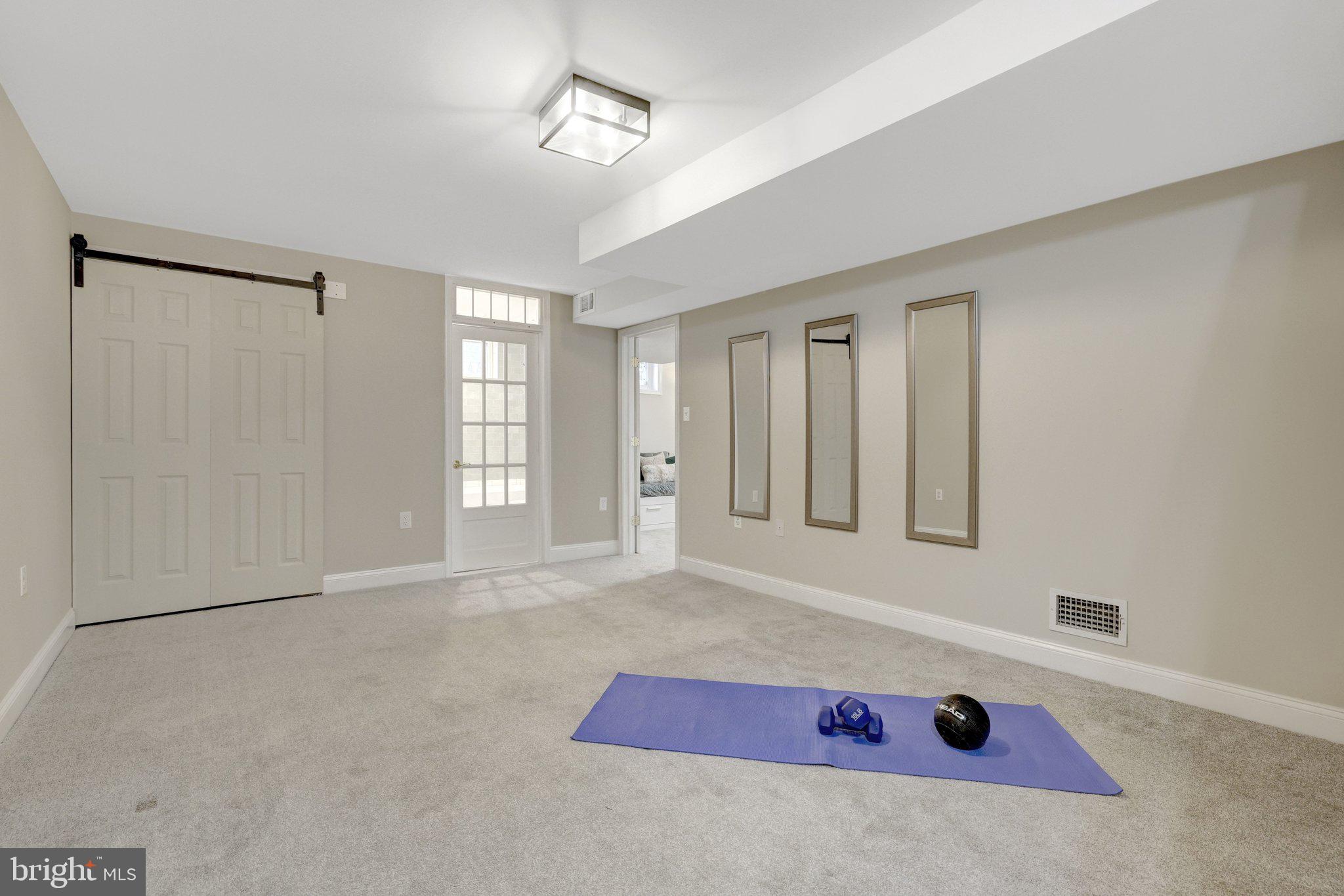 LOWENBACH - Residential