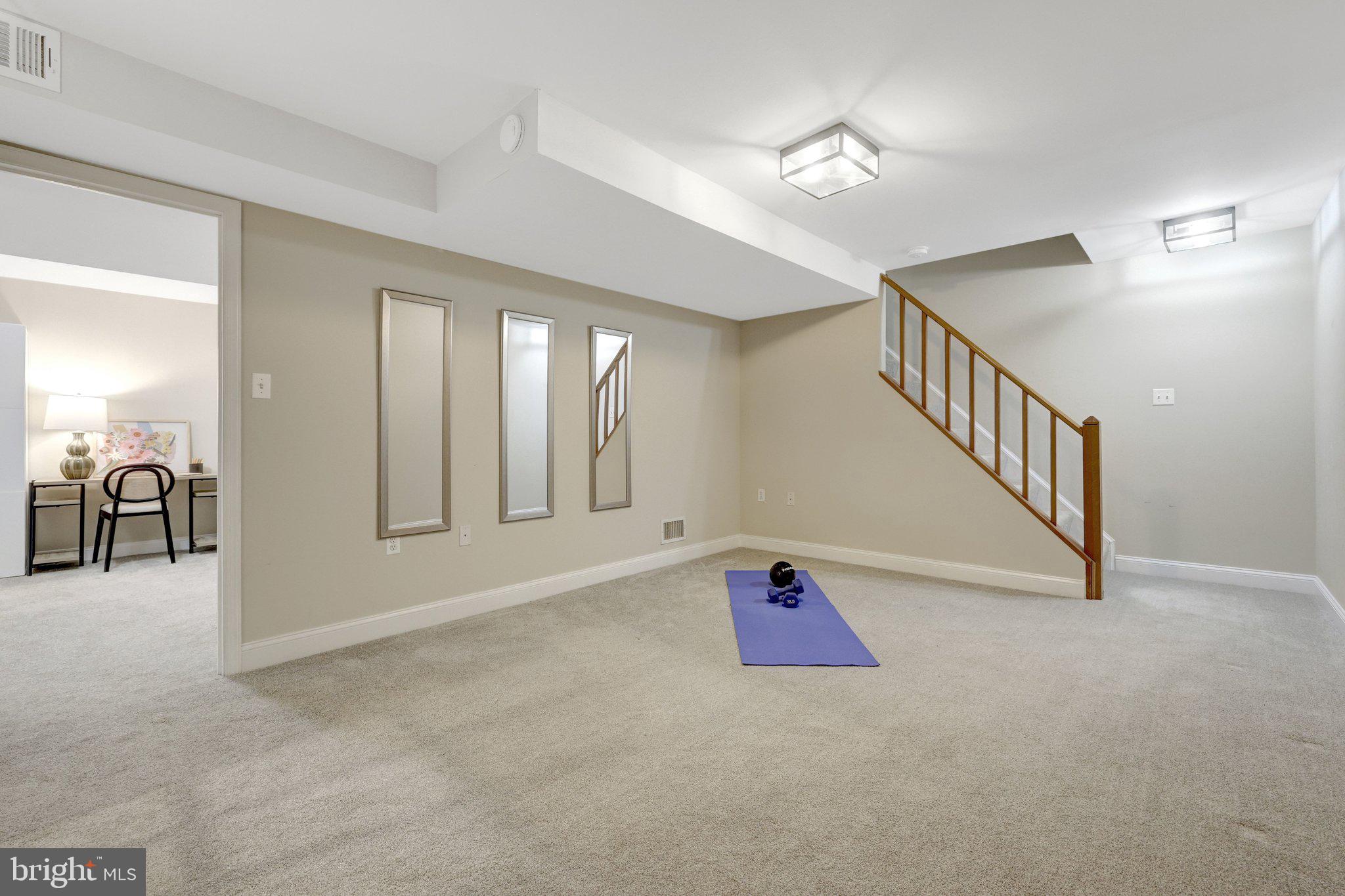 LOWENBACH - Residential