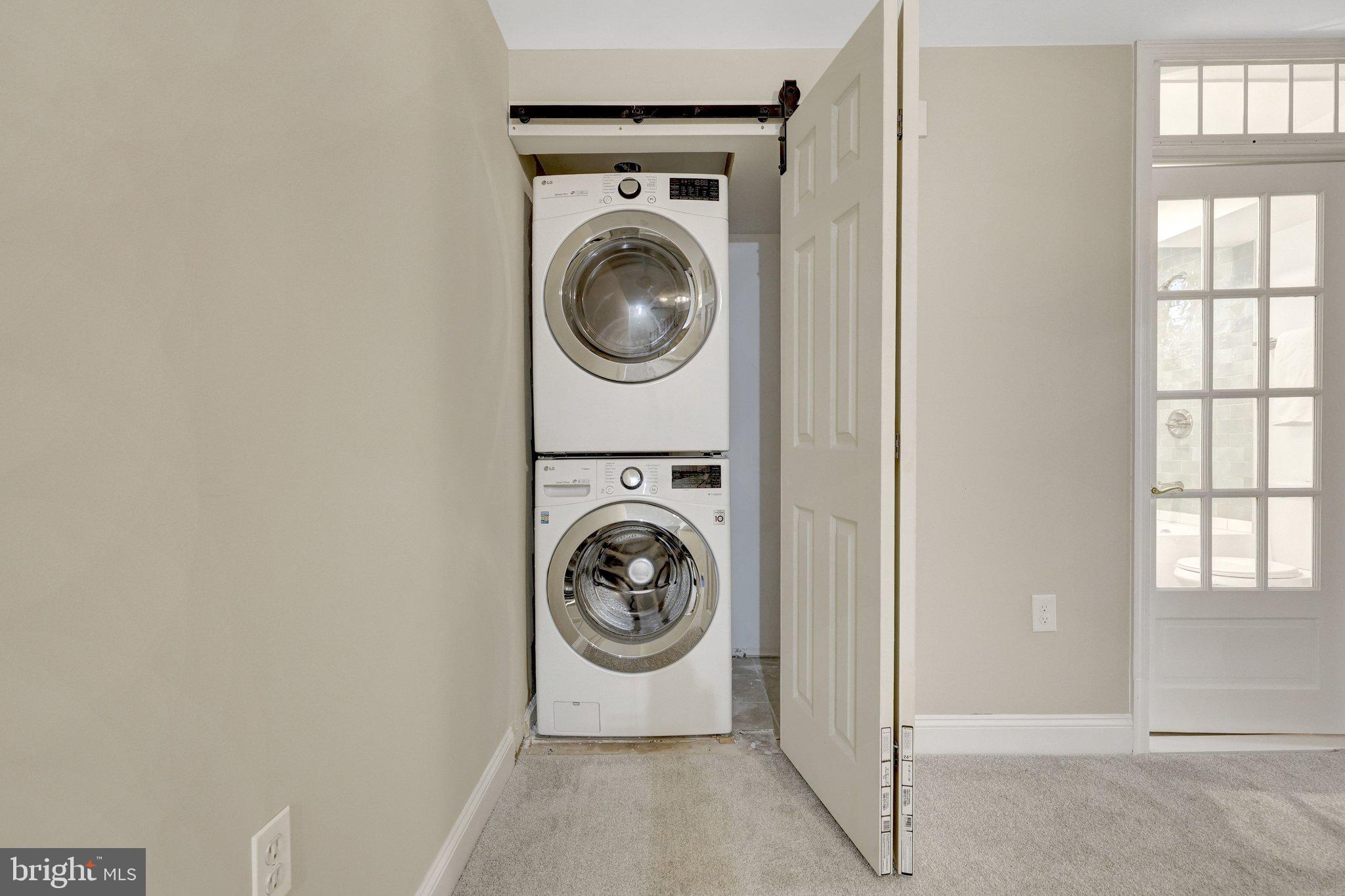 LOWENBACH - Residential