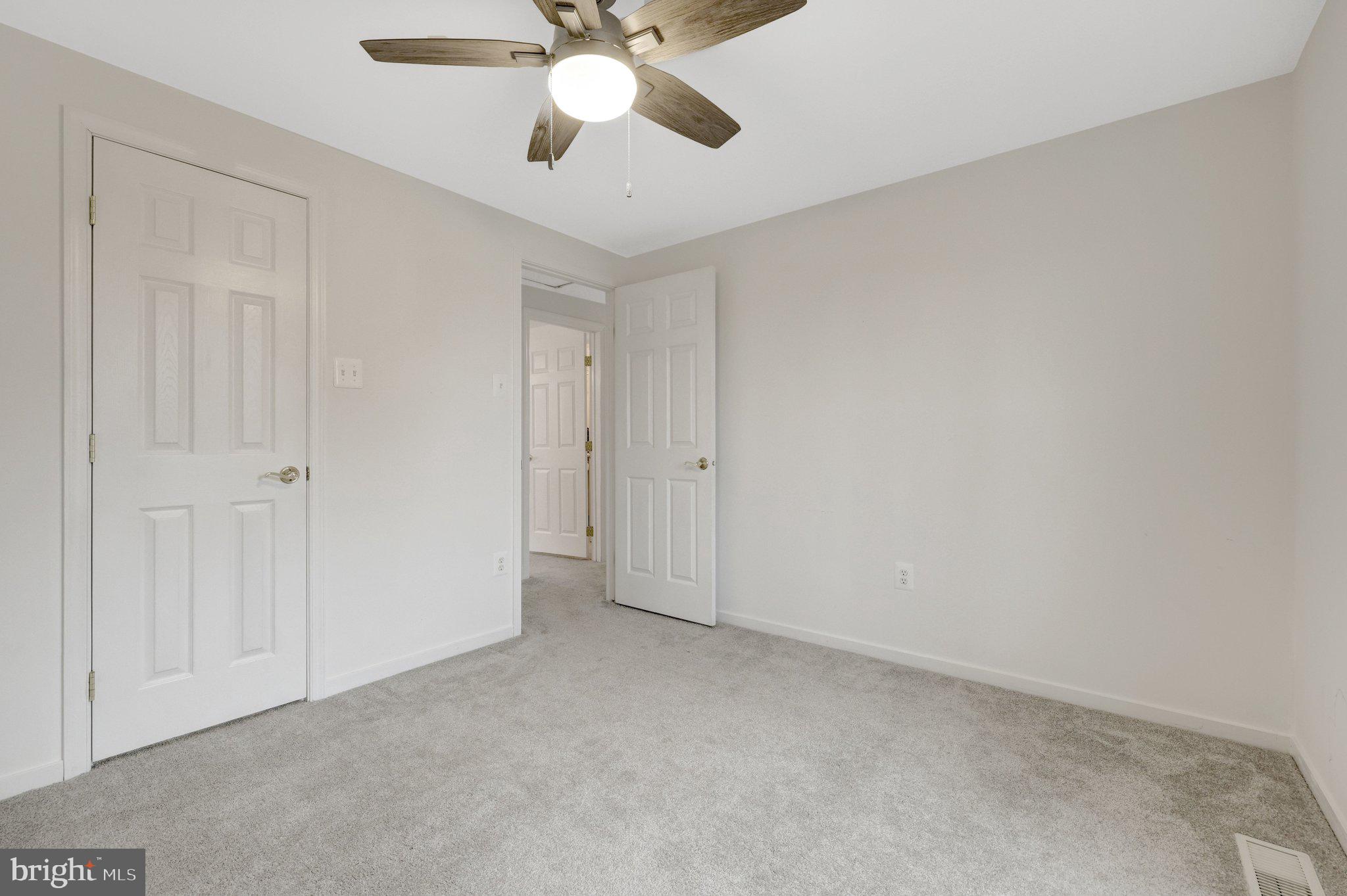 LOWENBACH - Residential