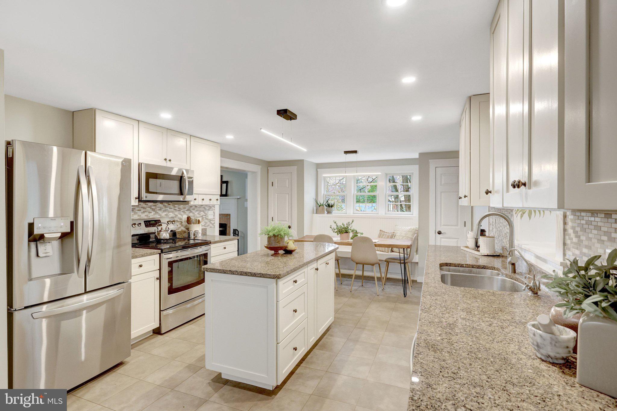 LOWENBACH - Residential