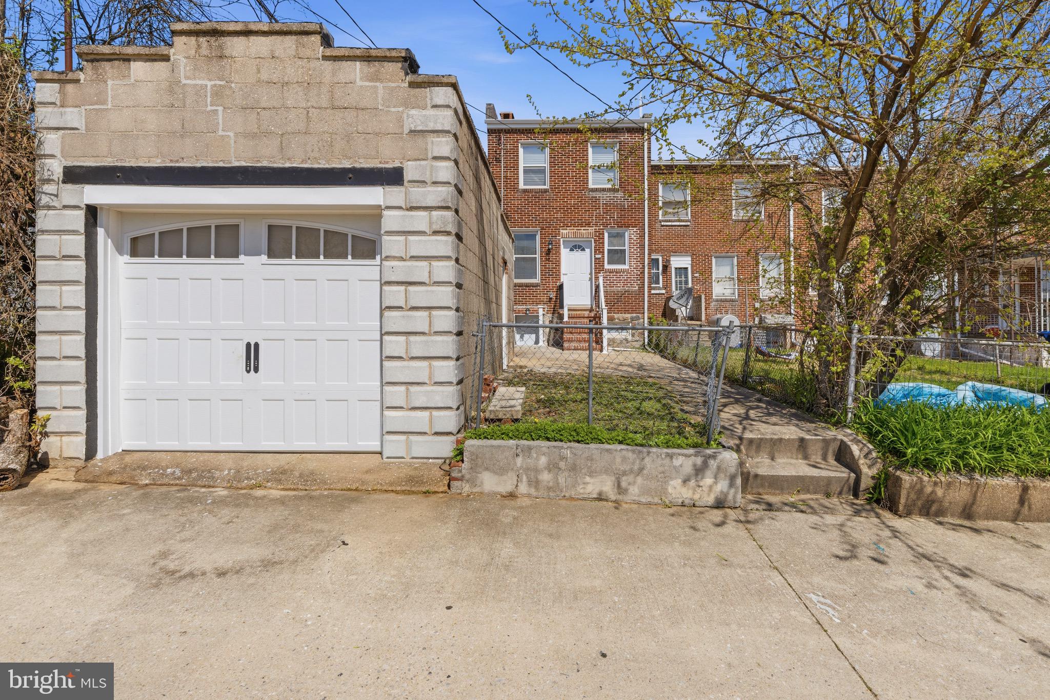 BELAIR-EDISON - Residential