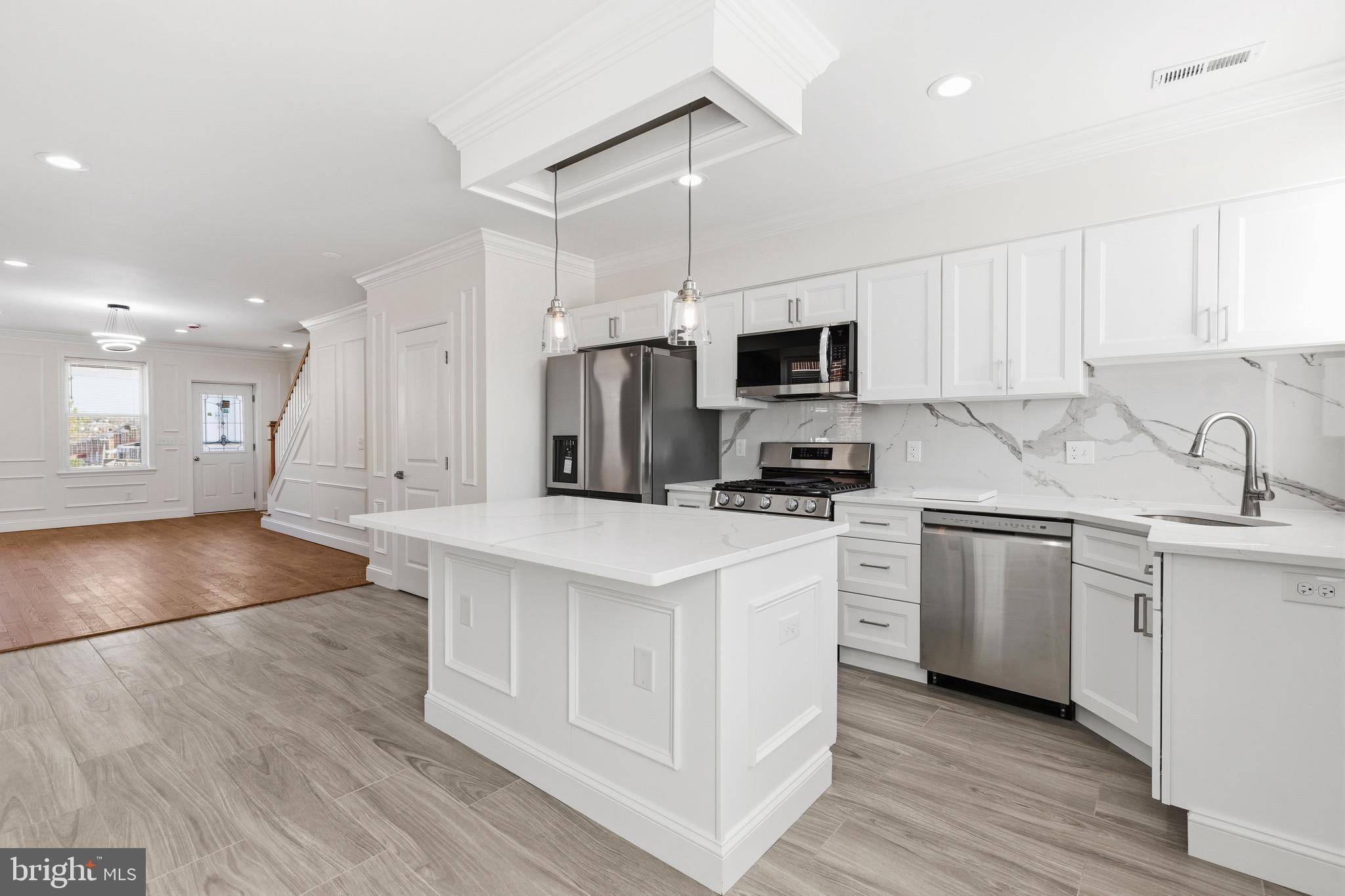 BELAIR-EDISON - Residential