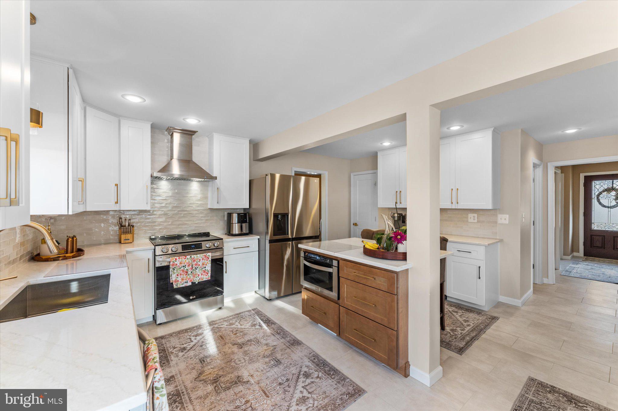 8015 STILLBROOKE ROAD