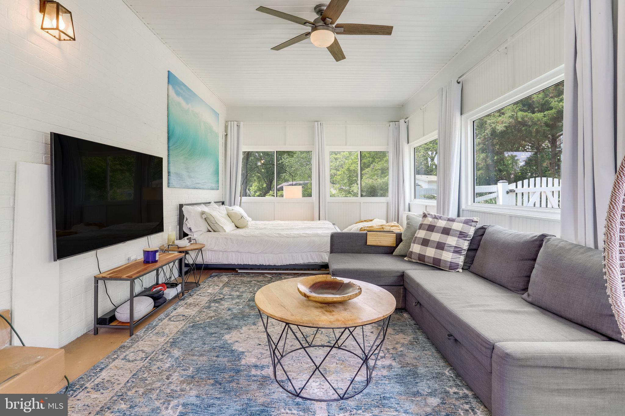 MEYERS INDIAN RUN PARK - Residential Lease