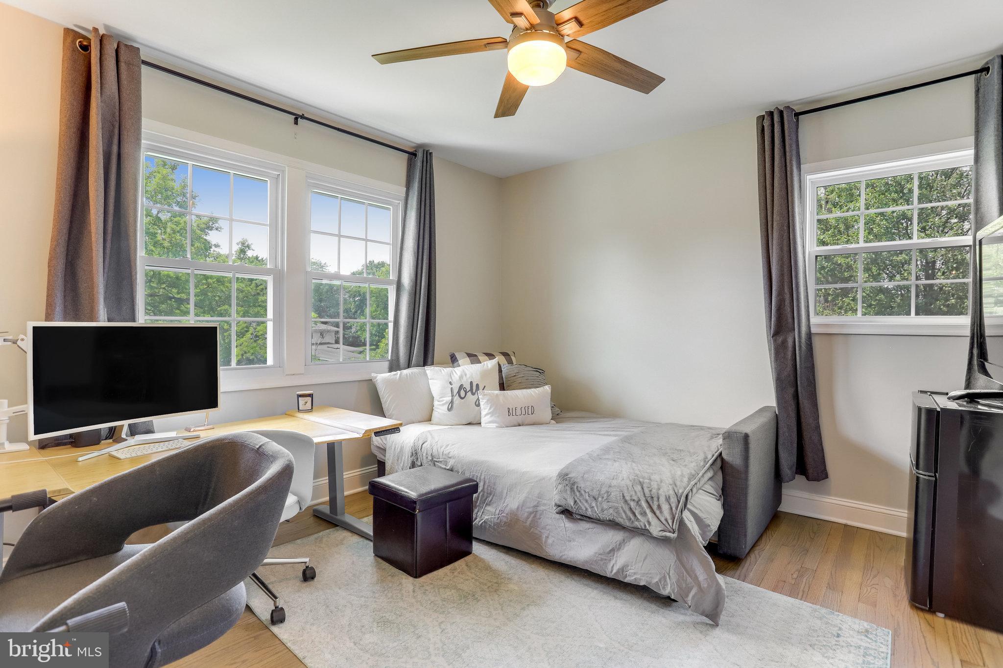 MEYERS INDIAN RUN PARK - Residential Lease