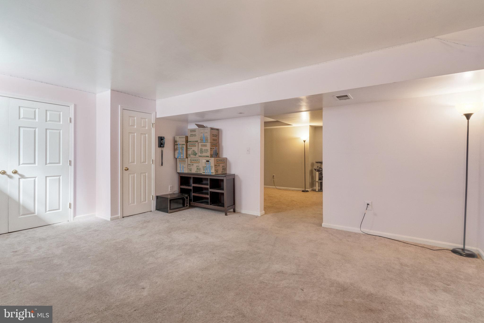 BRISTOE STATION - Residential