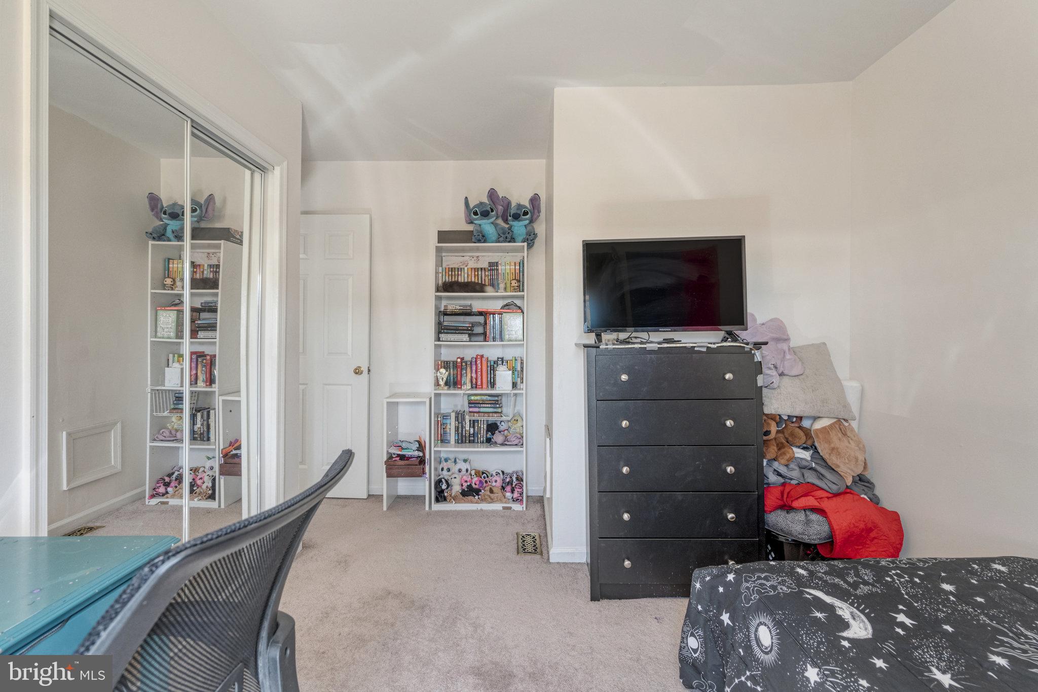 BRISTOE STATION - Residential