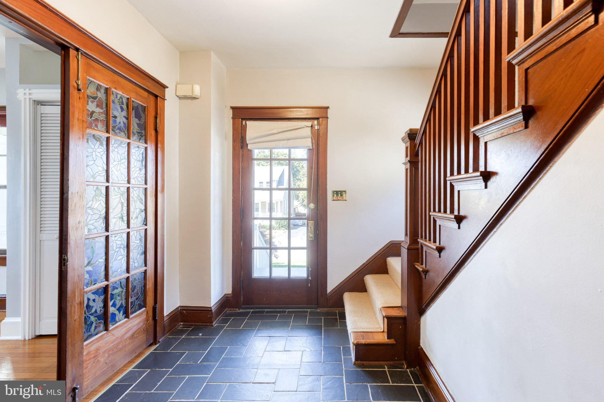 1 OAKWAY ROAD