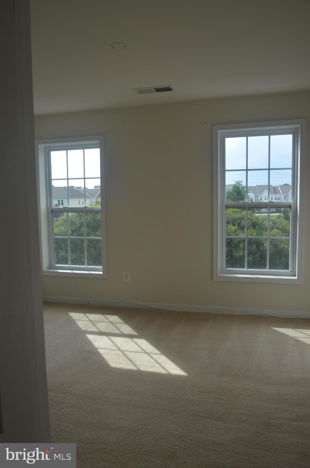 STONE SPRINGS CONDOMINIUMS - Residential Lease