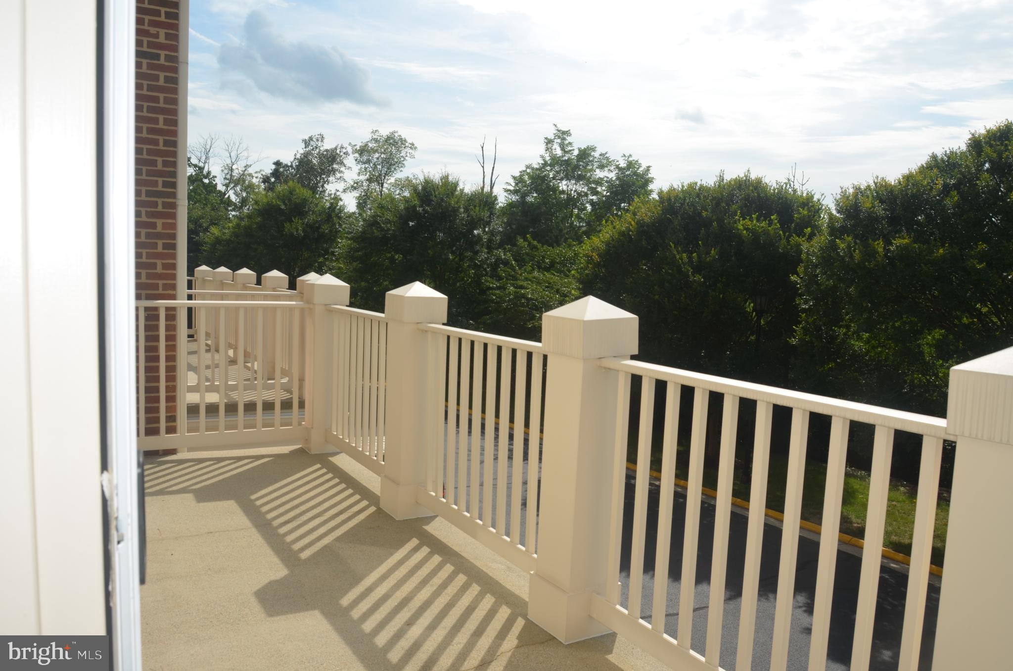 STONE SPRINGS CONDOMINIUMS - Residential Lease