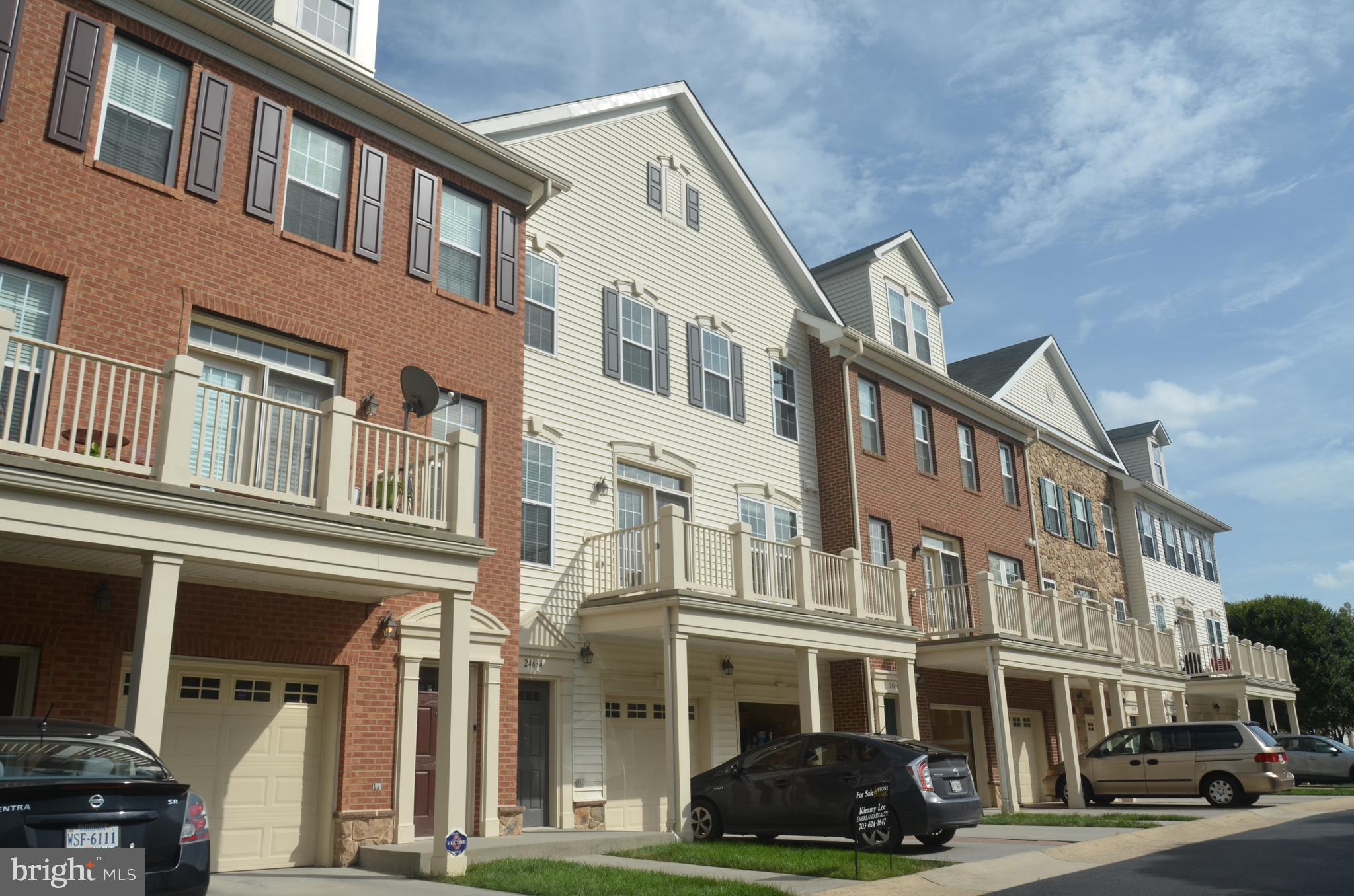 STONE SPRINGS CONDOMINIUMS - Residential Lease