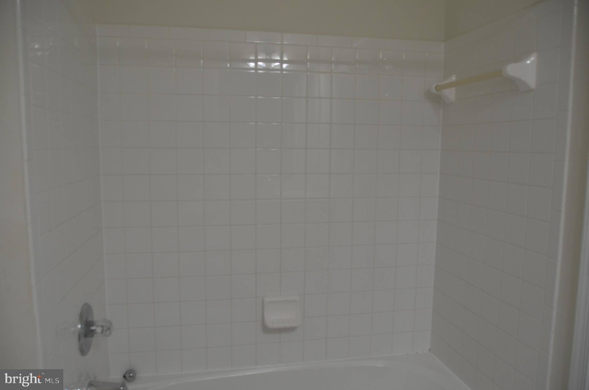 STONE SPRINGS CONDOMINIUMS - Residential Lease