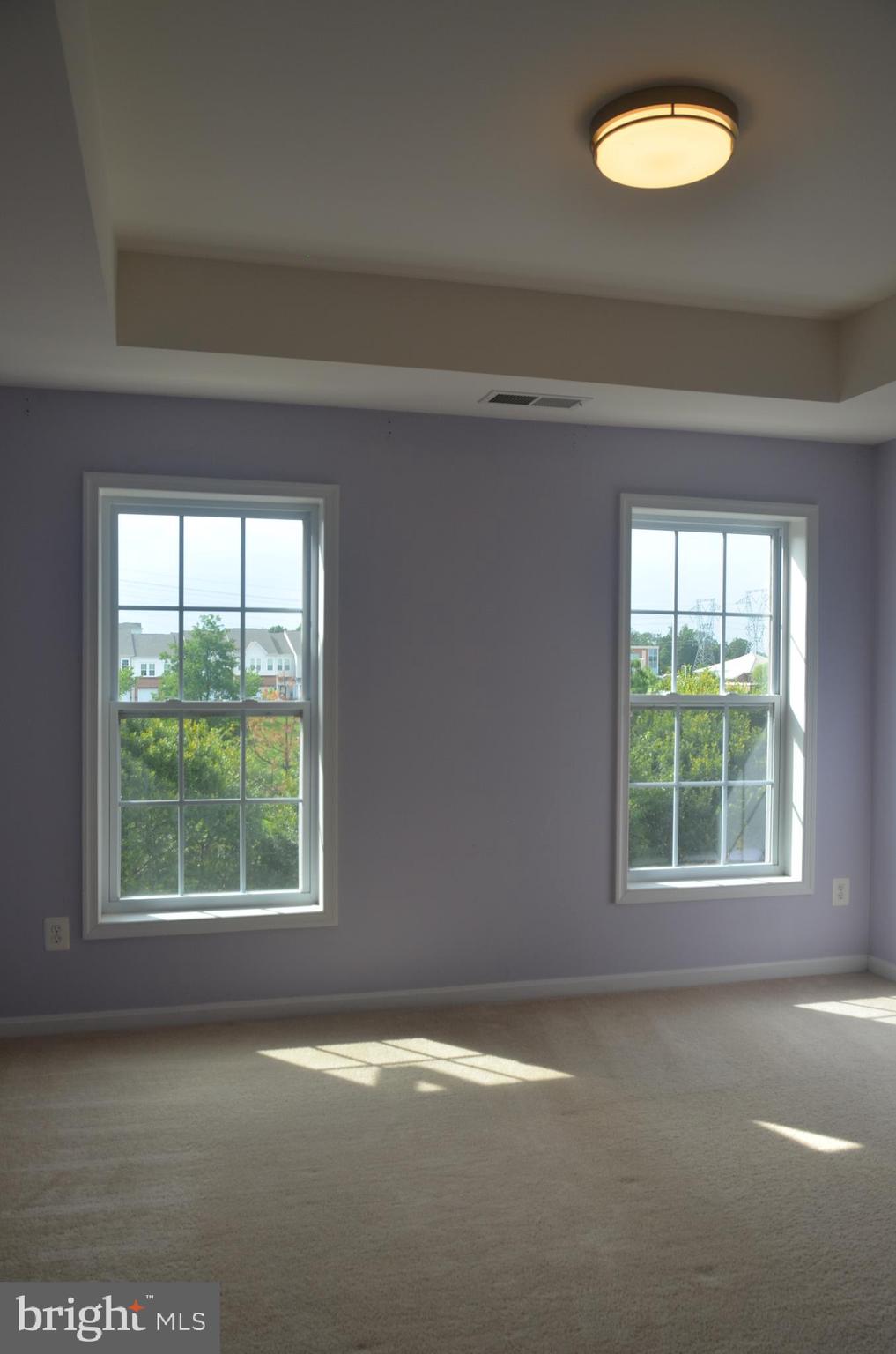 STONE SPRINGS CONDOMINIUMS - Residential Lease