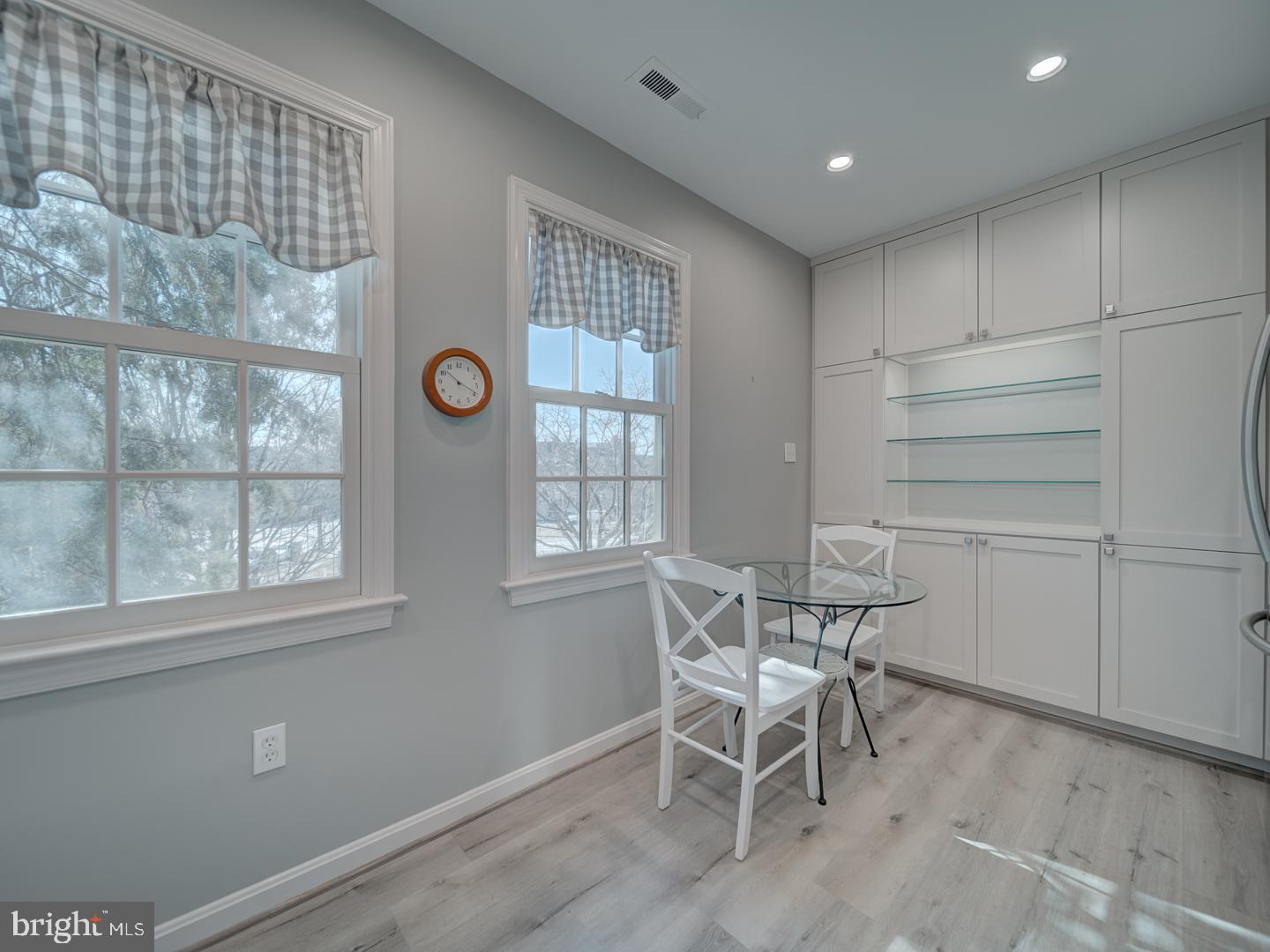 CAPITOL HILL - Residential Lease