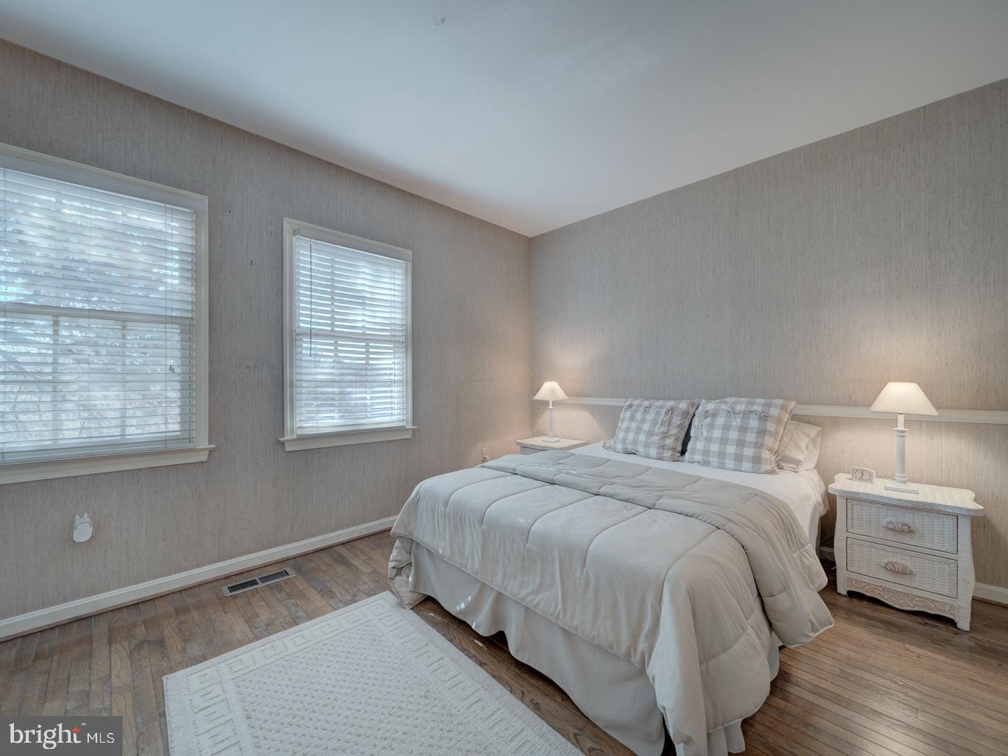 CAPITOL HILL - Residential Lease