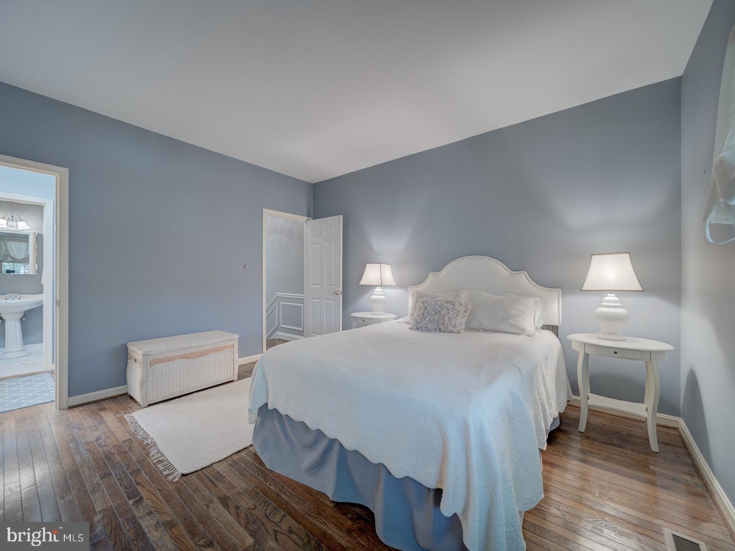 CAPITOL HILL - Residential Lease