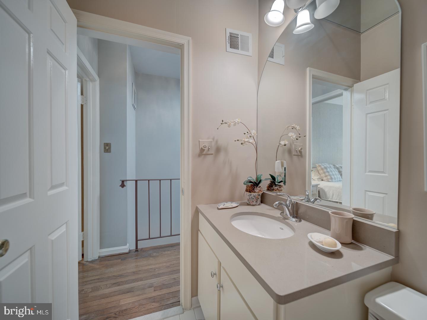 CAPITOL HILL - Residential Lease