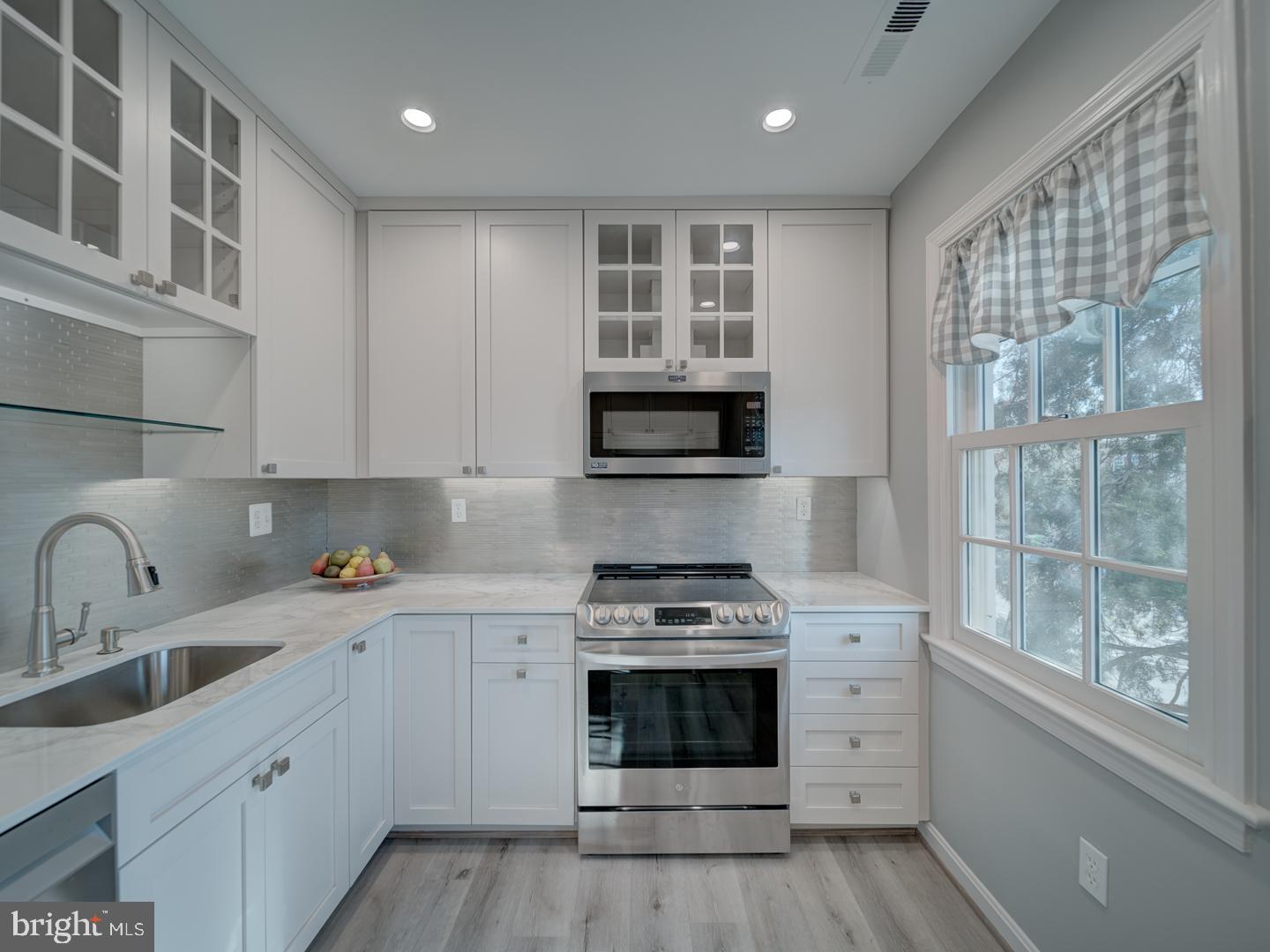 CAPITOL HILL - Residential Lease