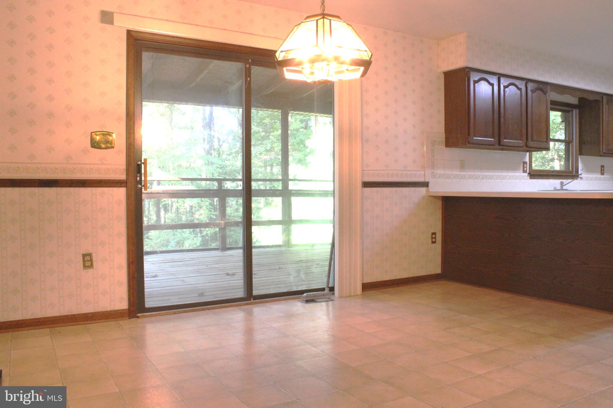 LANCASTER HILL - Residential