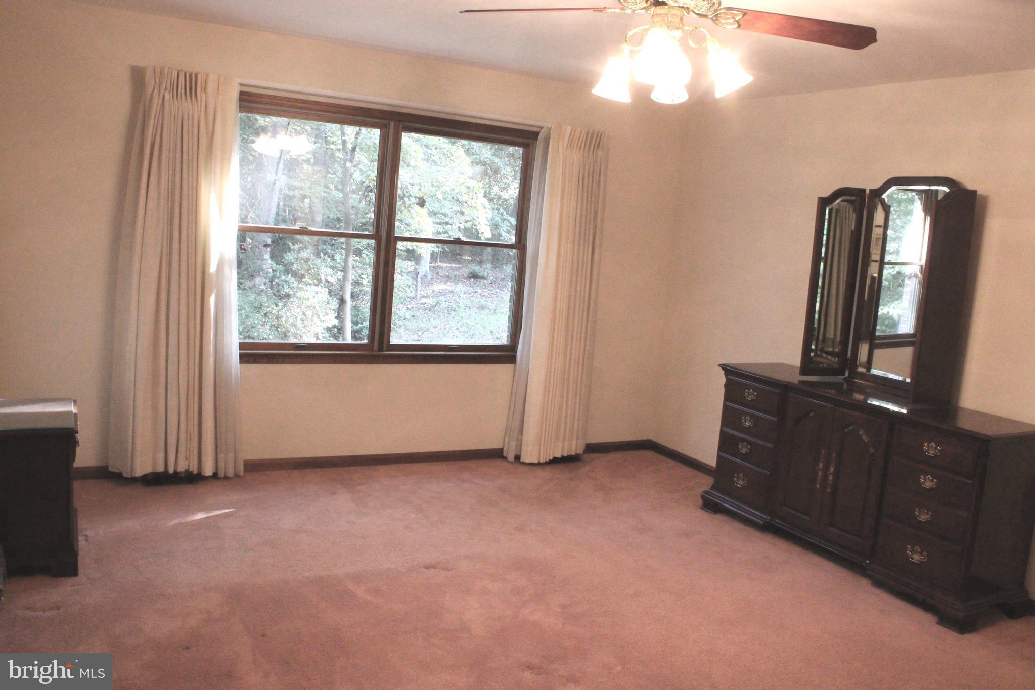 LANCASTER HILL - Residential