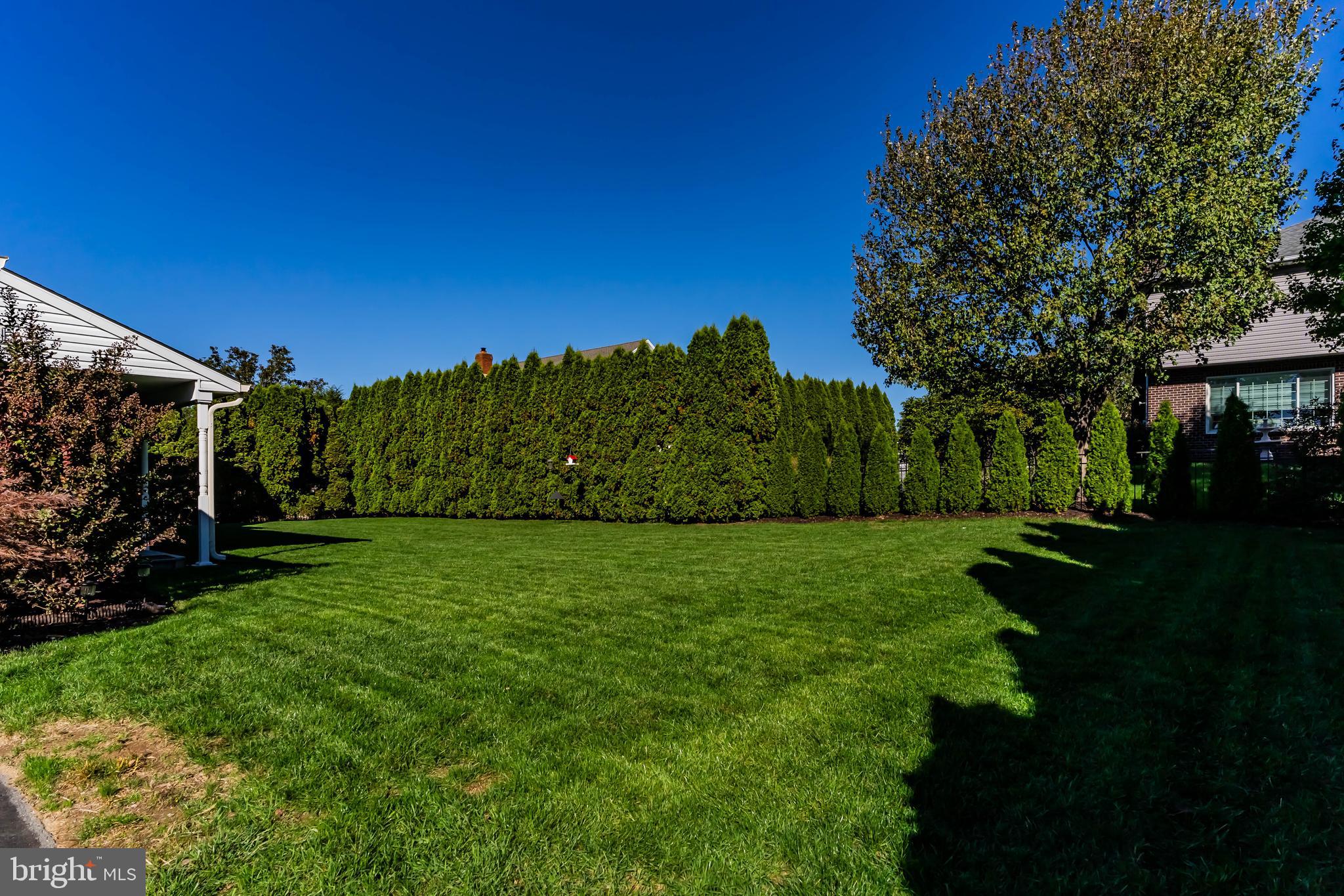 HIGHLANDS OF HAMPDEN - Residential