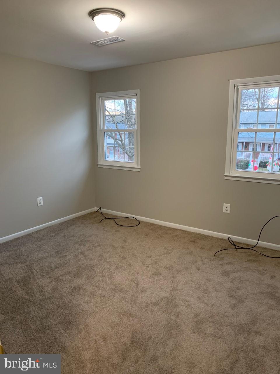 DALE CITY - Residential Lease