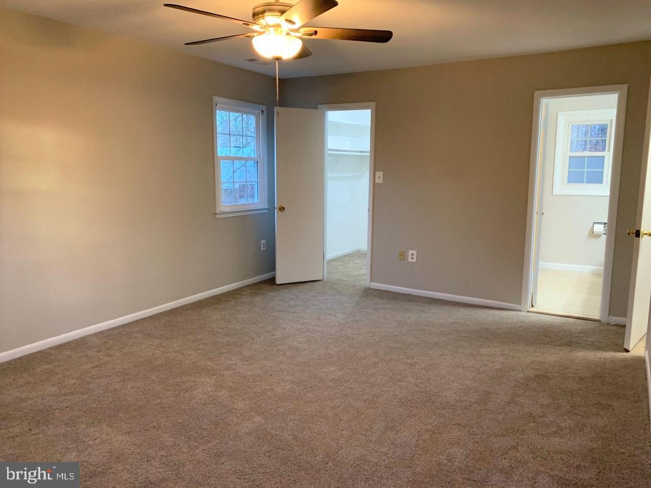 DALE CITY - Residential Lease