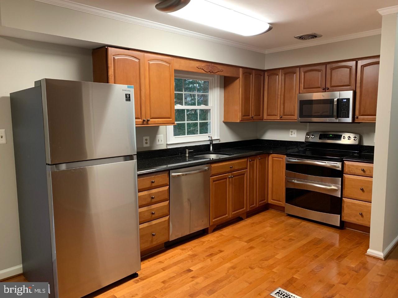 DALE CITY - Residential Lease