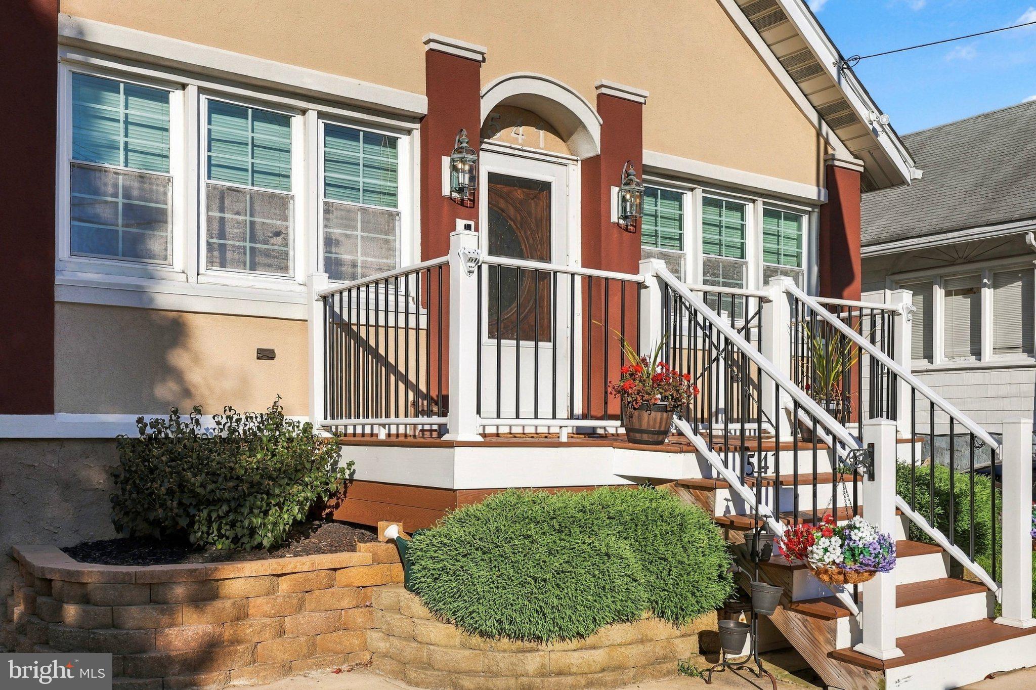 541 TYSON AVENUE