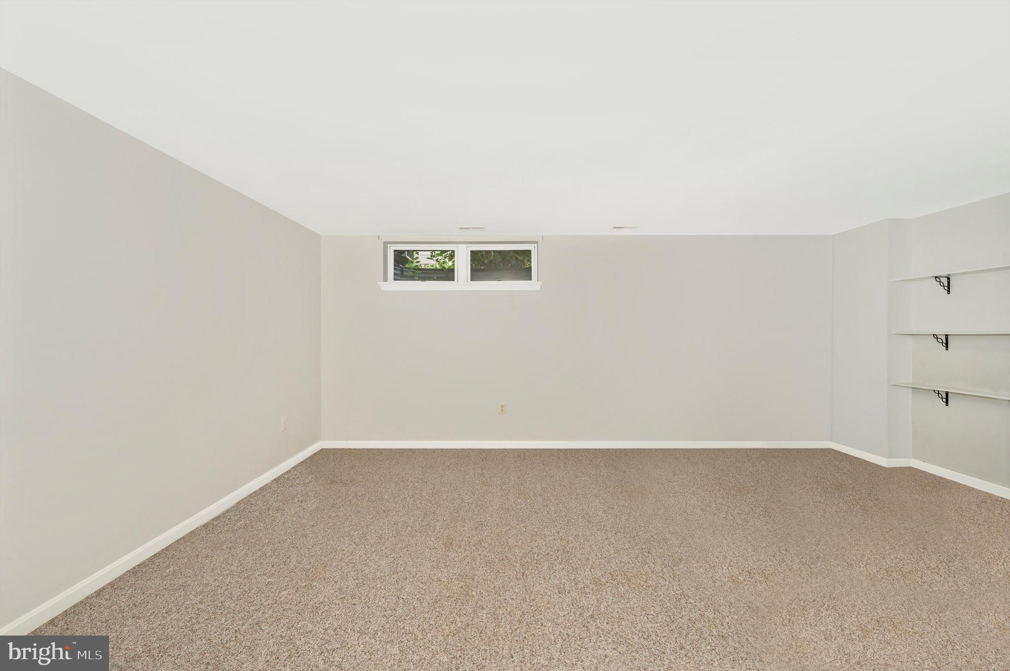 WHITTIER - Residential