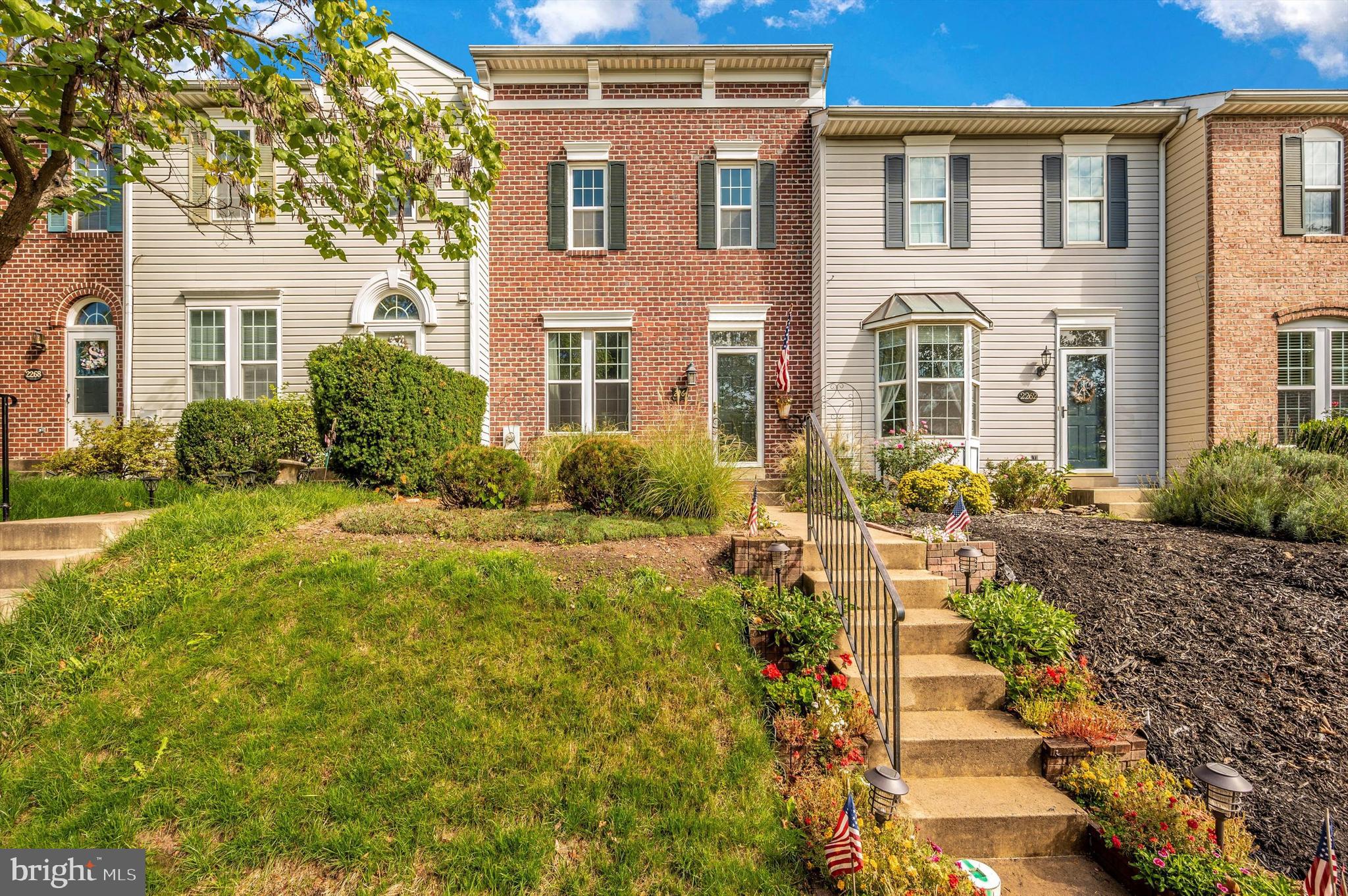 WHITTIER - Residential