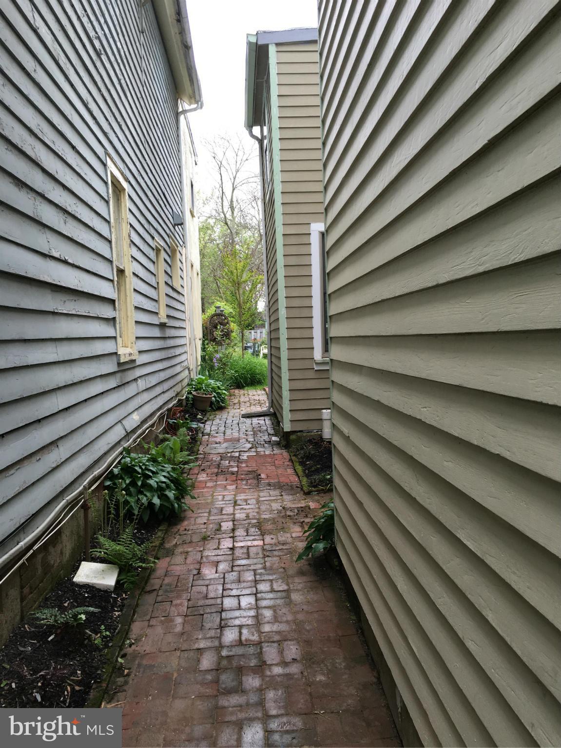 DOWNTOWN CHESTERTOWN - Residential Lease