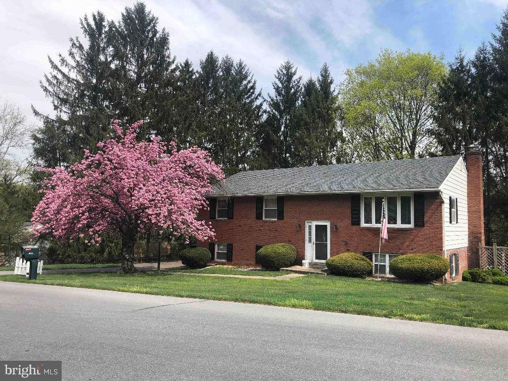Photo of 1079 RICHMOND RD, LANCASTER, PA 17603 (MLS # PALA2035474)