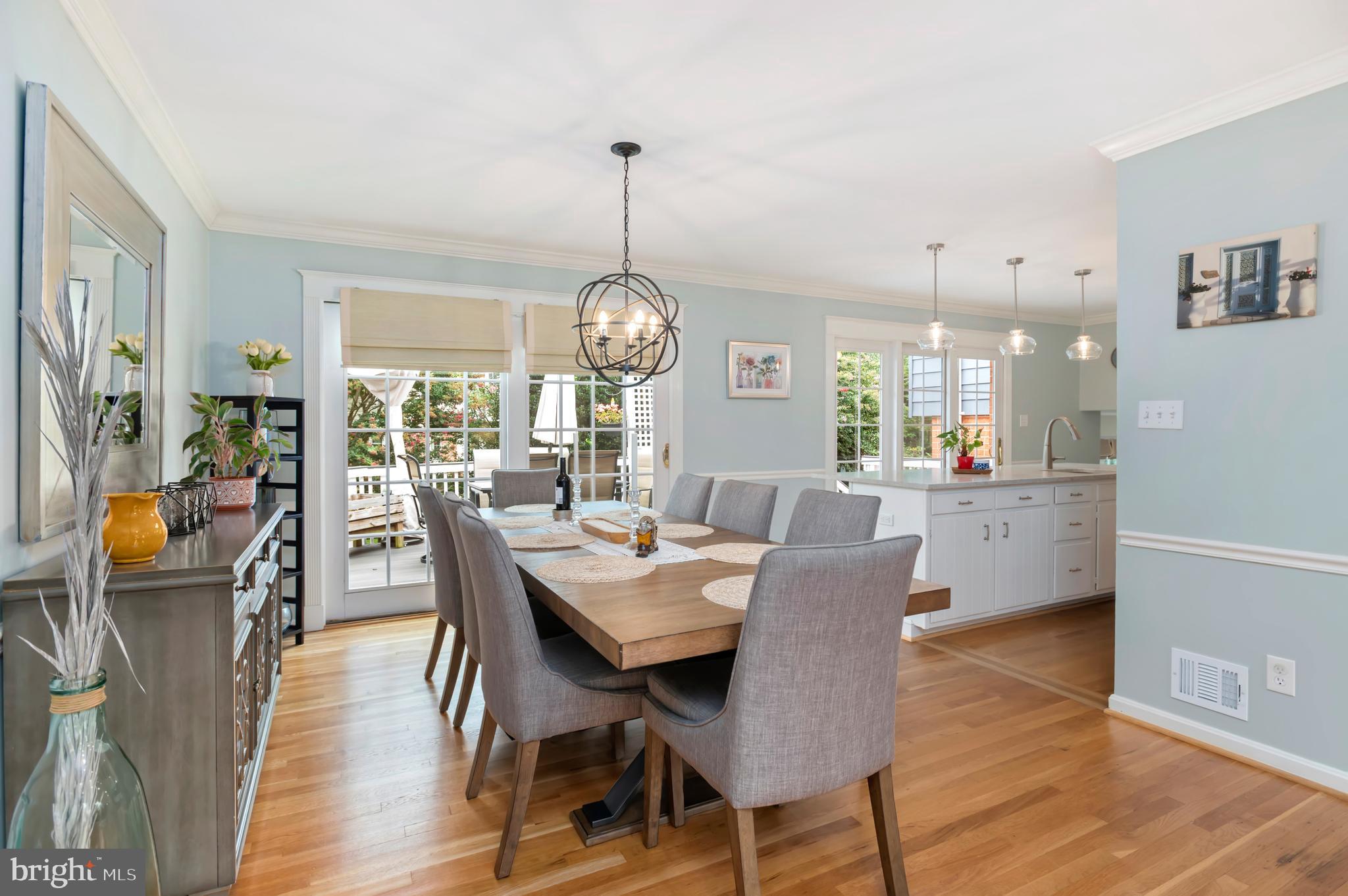 WOODLEY GARDENS - Residential