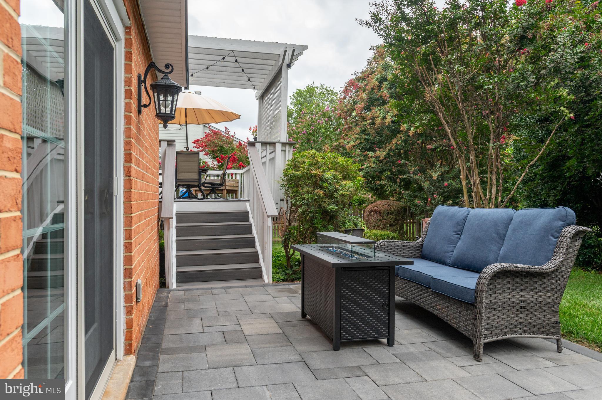 WOODLEY GARDENS - Residential