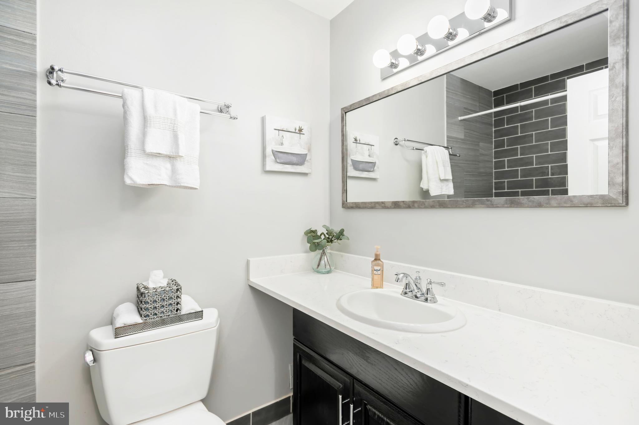 WOODLEY GARDENS - Residential