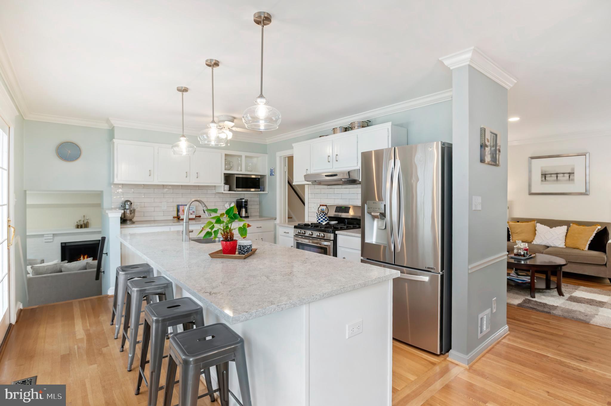 WOODLEY GARDENS - Residential