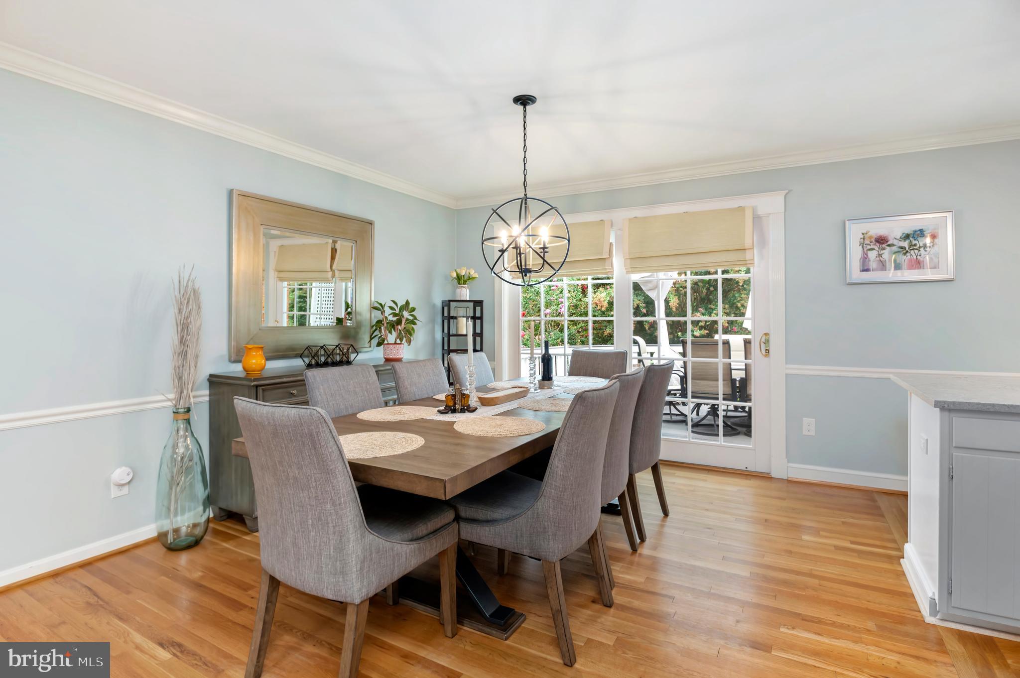 WOODLEY GARDENS - Residential