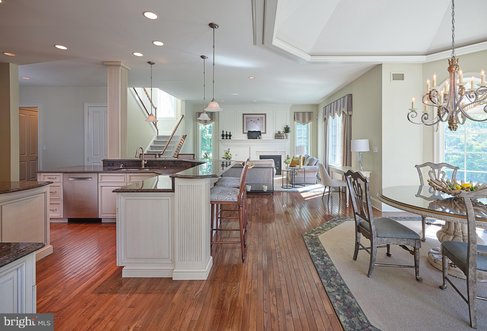 HUNTINGDON VALLEY - Residential