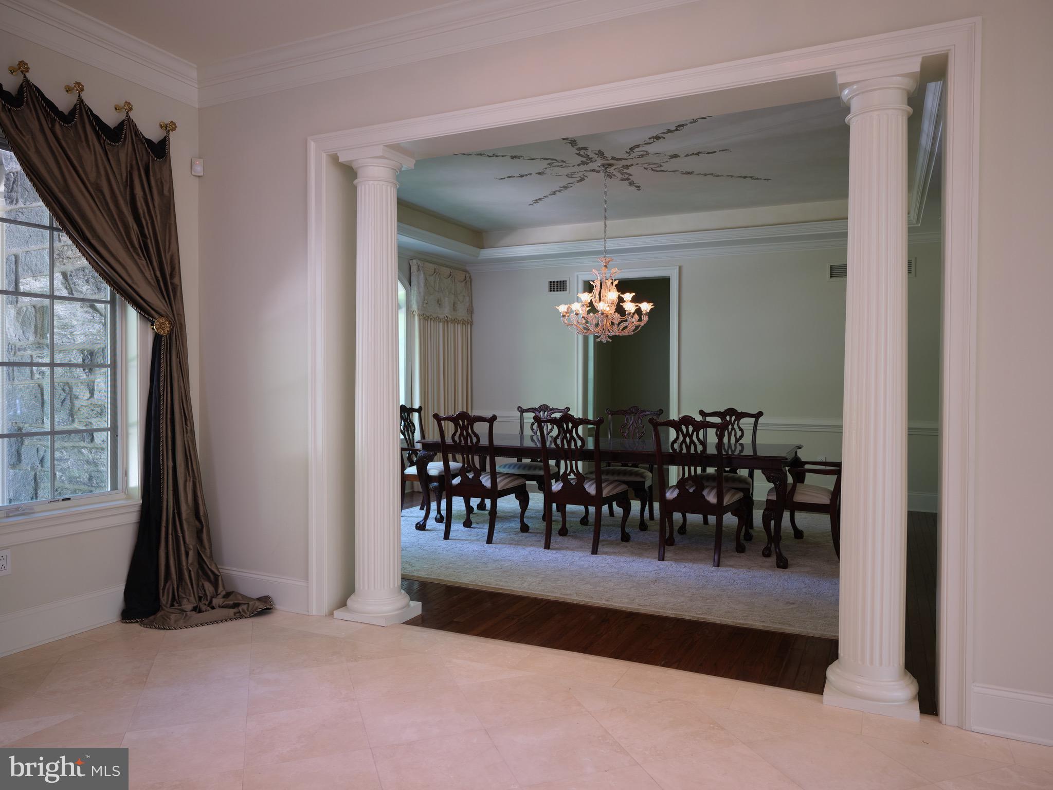 HUNTINGDON VALLEY - Residential