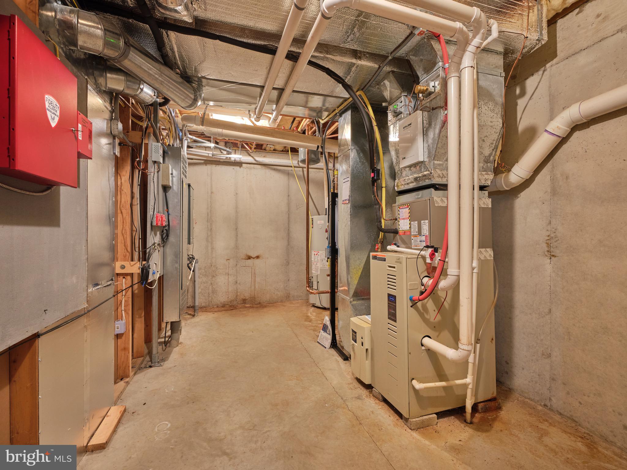 HUNTINGDON VALLEY - Residential