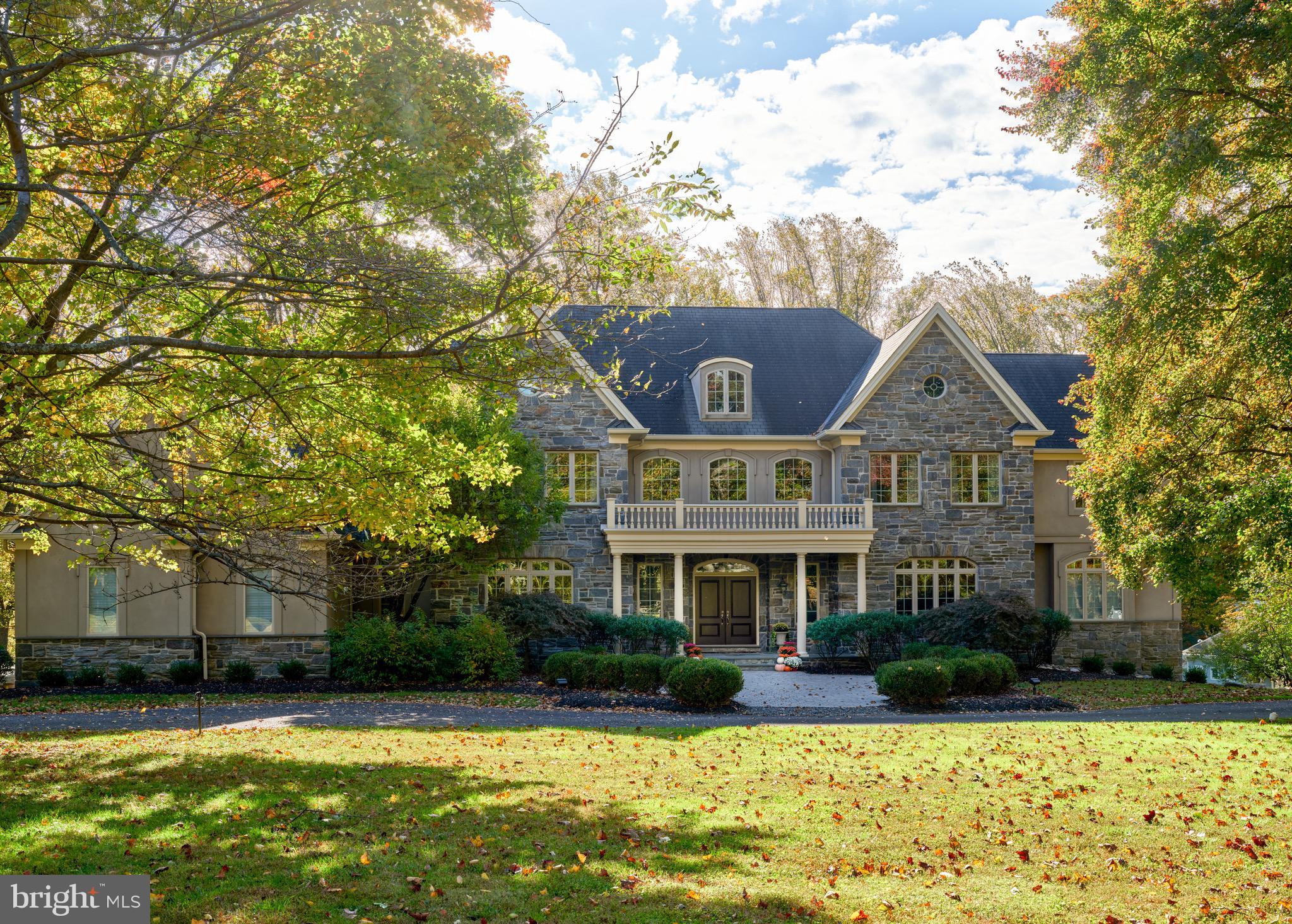 HUNTINGDON VALLEY - Residential