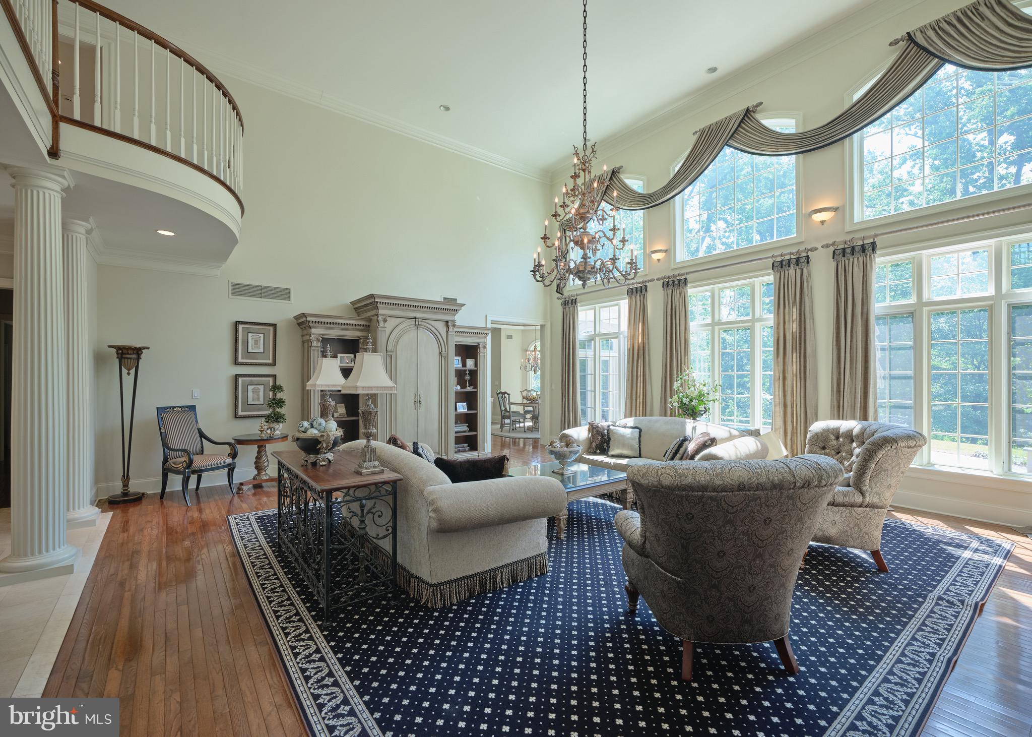 HUNTINGDON VALLEY - Residential