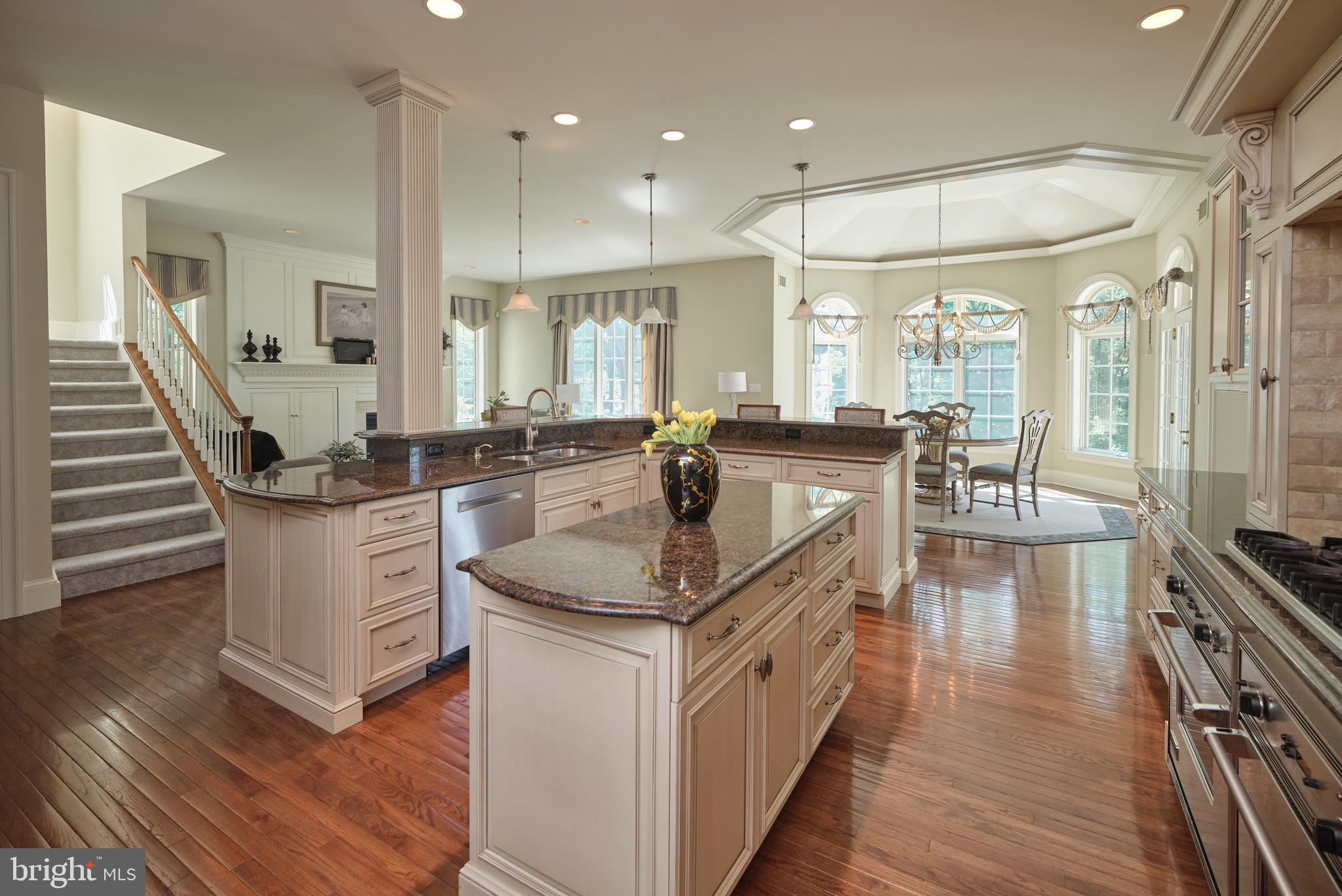 HUNTINGDON VALLEY - Residential