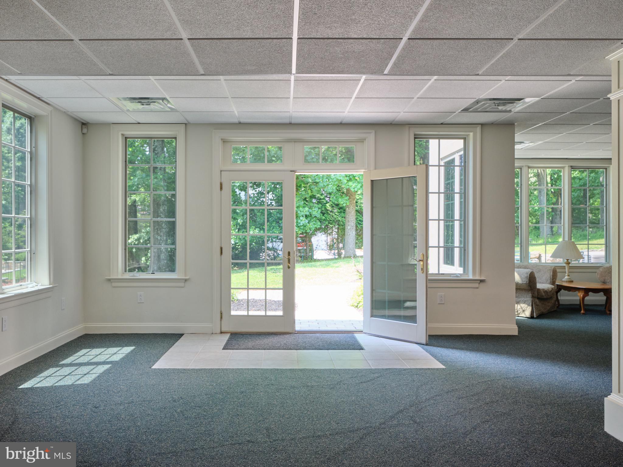 HUNTINGDON VALLEY - Residential