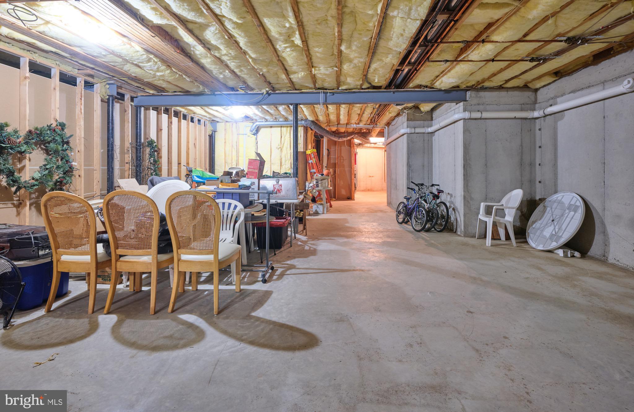 HUNTINGDON VALLEY - Residential