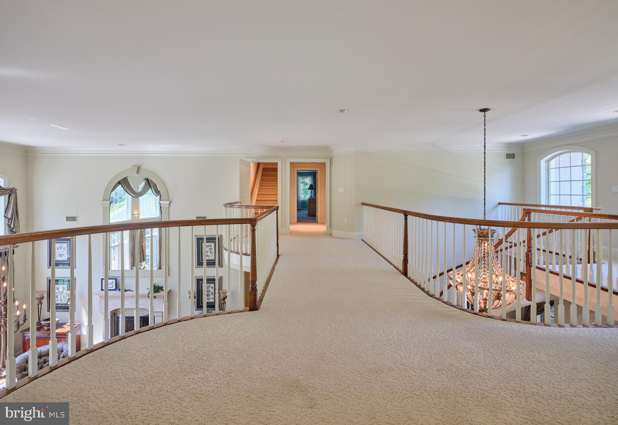 HUNTINGDON VALLEY - Residential