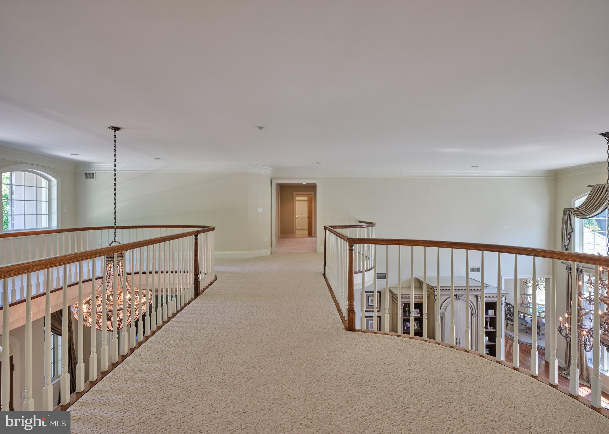 HUNTINGDON VALLEY - Residential