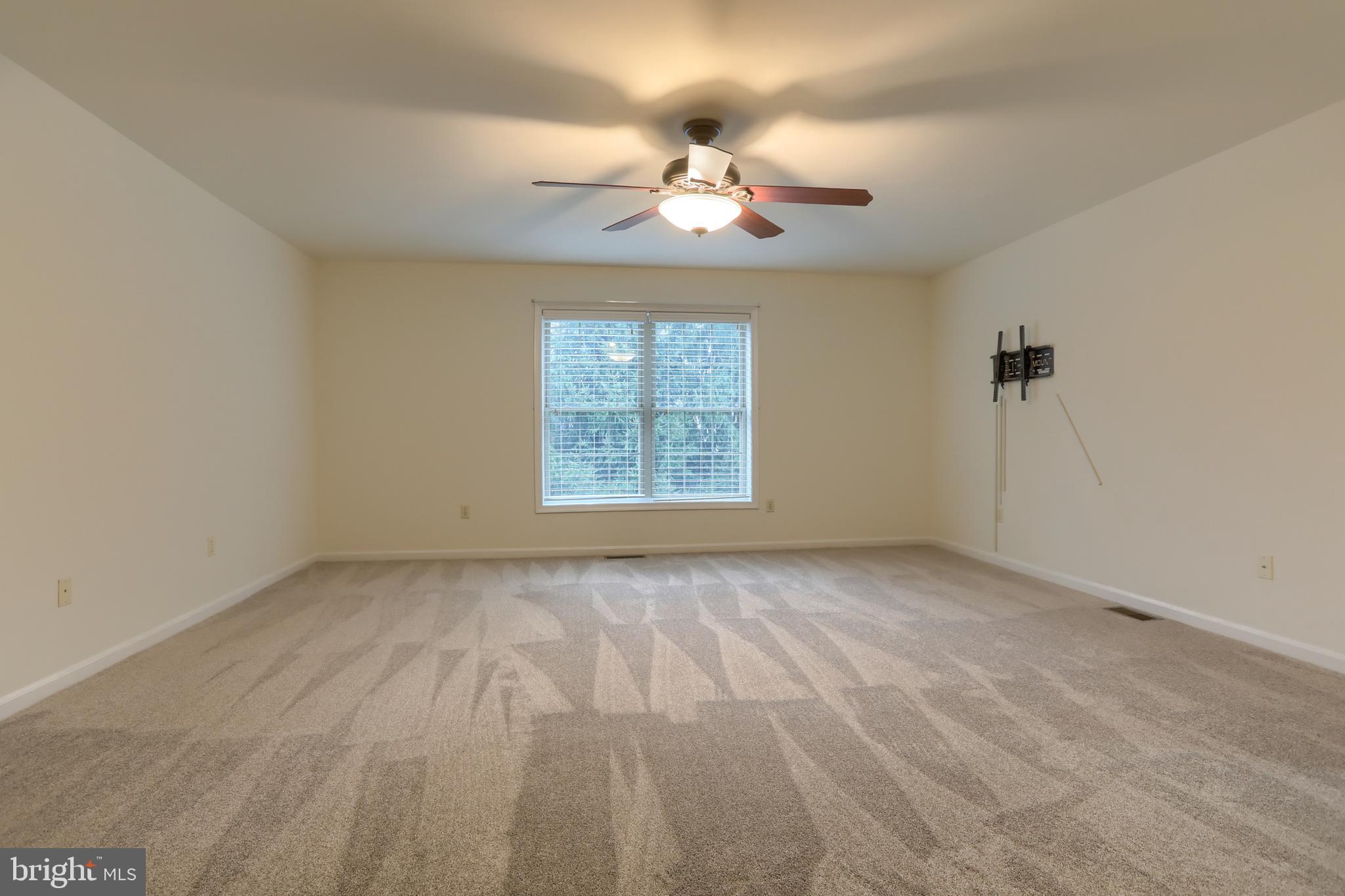 DEER RUN - Residential